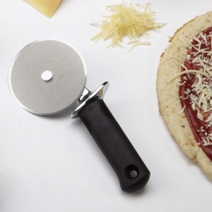 CORTA PIZZAS INOX OXO - 3