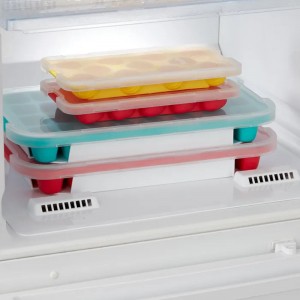 TRAY HIELO RETANGULAR TURQUESA COM TAMPA LEKUE - 3